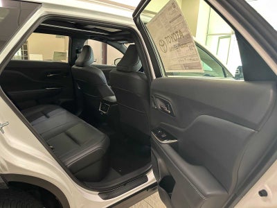 2026 Toyota Crown Signia Limited