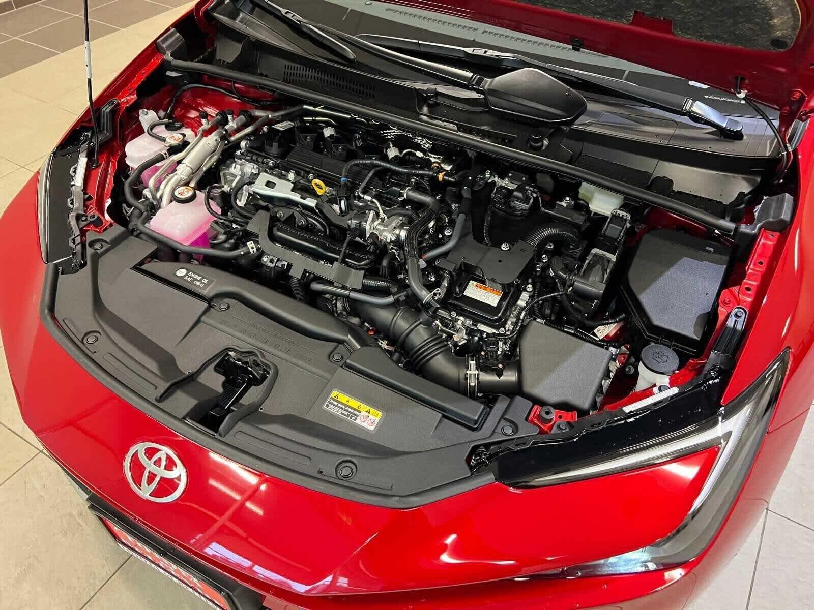 2026 Toyota Prius Plug-in Hybrid SE - Photo 9