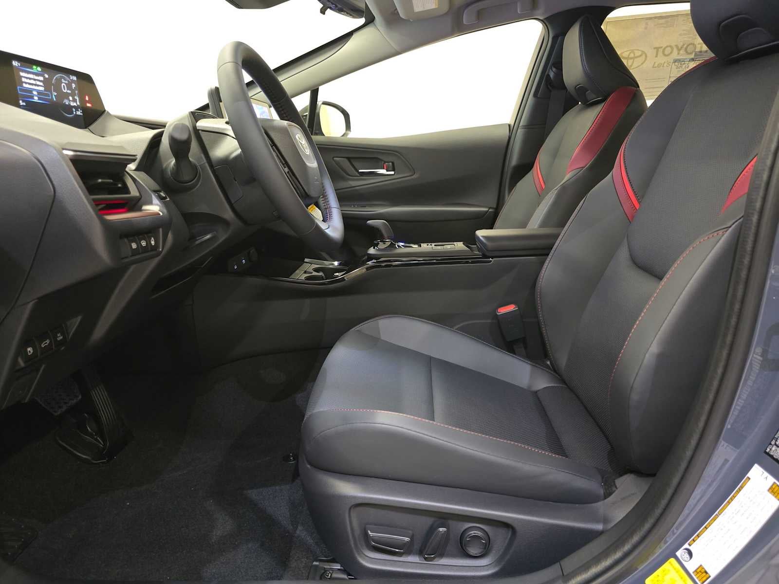 2027 Toyota Prius Plug-in Hybrid XSE Premium