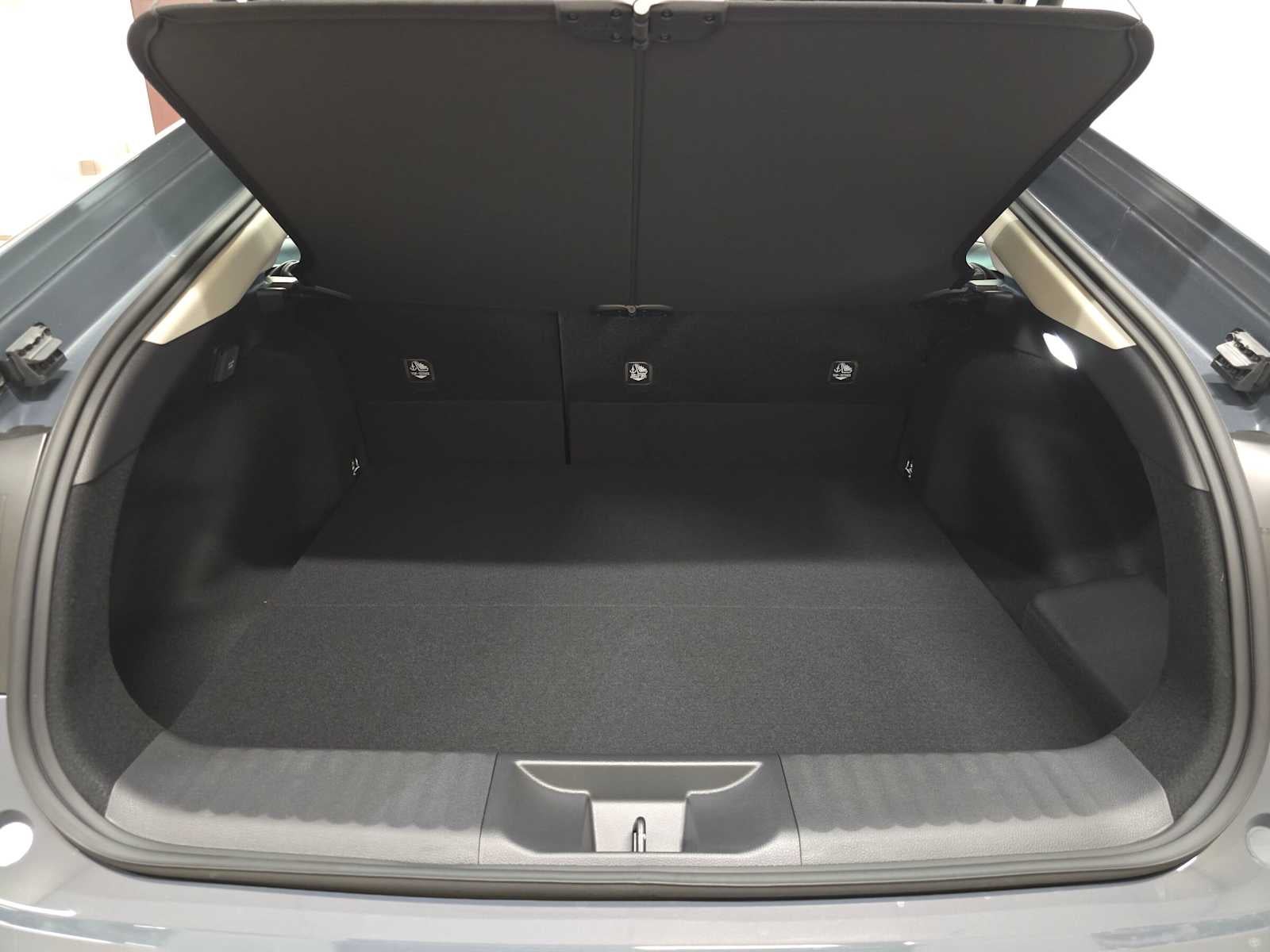 2027 Toyota Prius Plug-in Hybrid XSE Premium