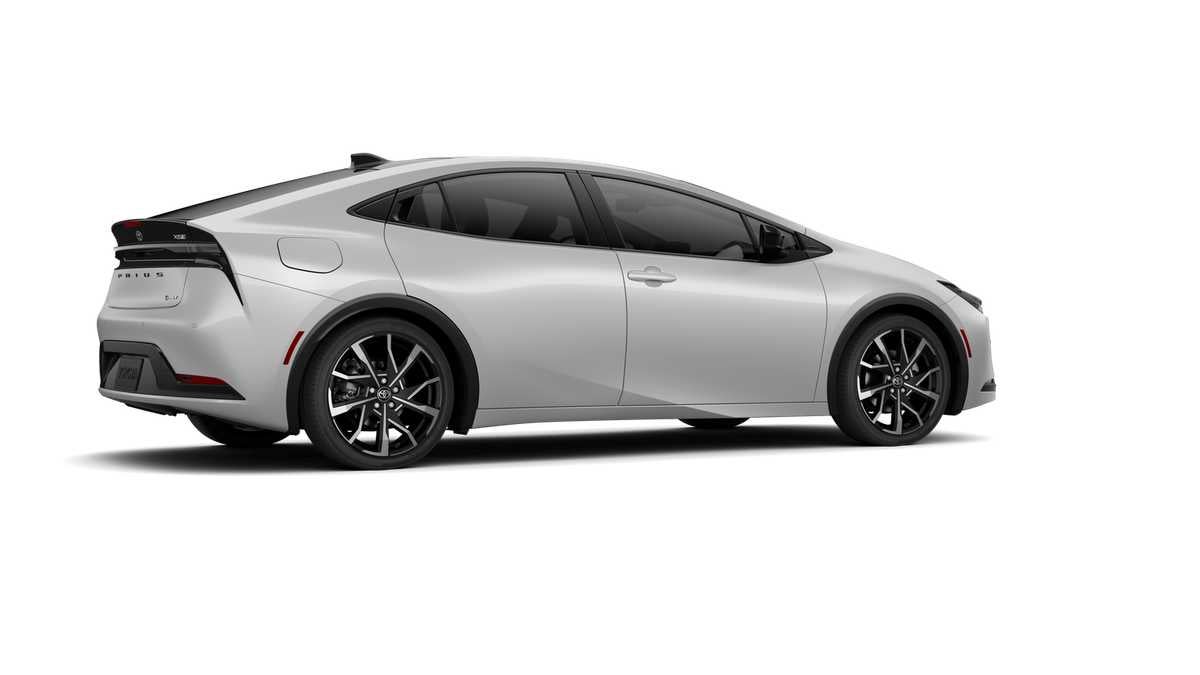 2026 Toyota Prius Plug-in Hybrid XSE