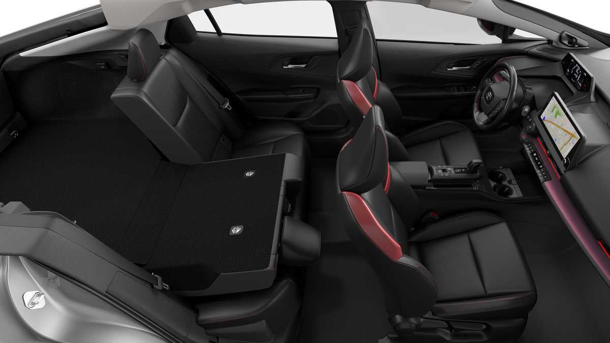 2027 Toyota Prius Plug-in Hybrid XSE Premium