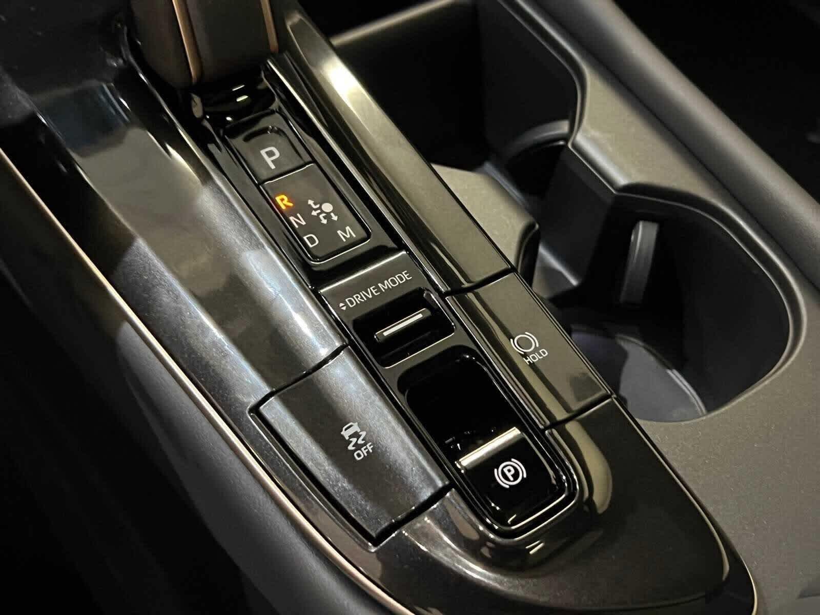 2026 Toyota Toyota Crown Platinum