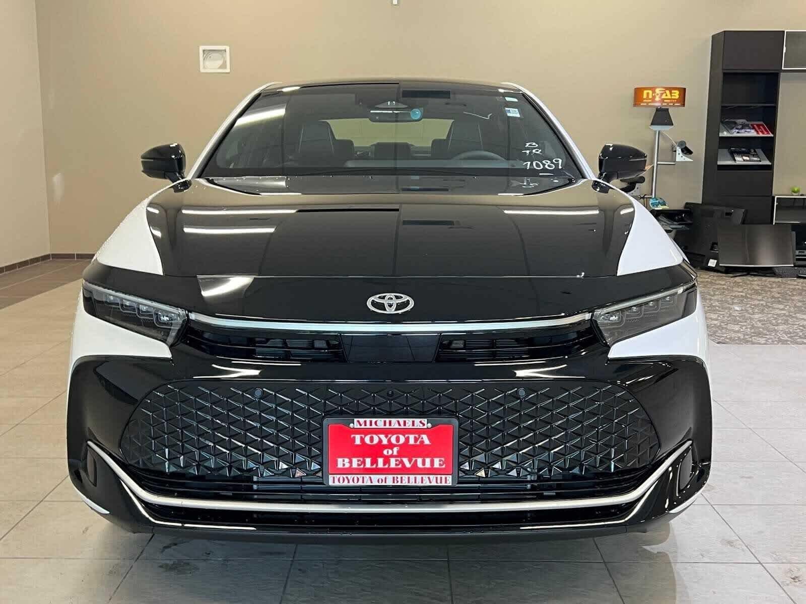 2026 Toyota Toyota Crown Platinum