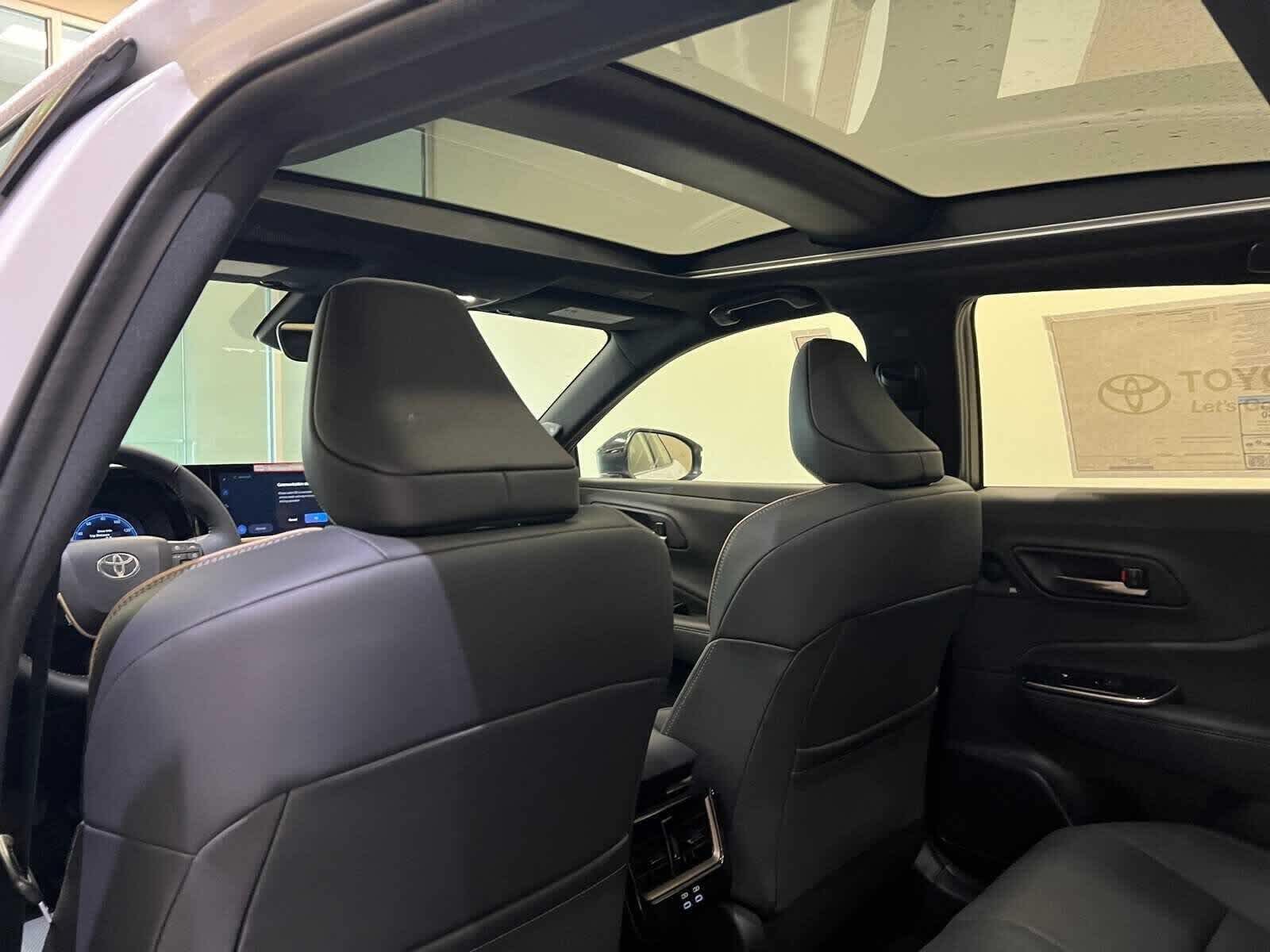 2026 Toyota Toyota Crown Platinum