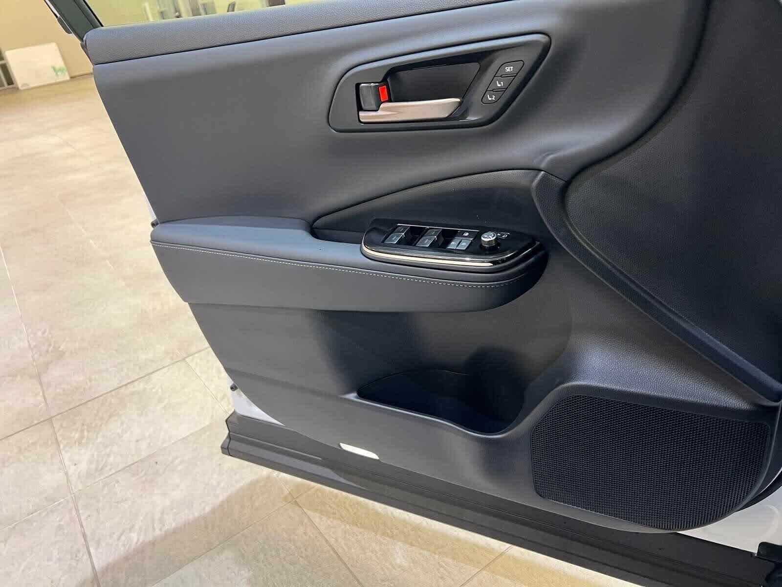 2026 Toyota Toyota Crown Platinum