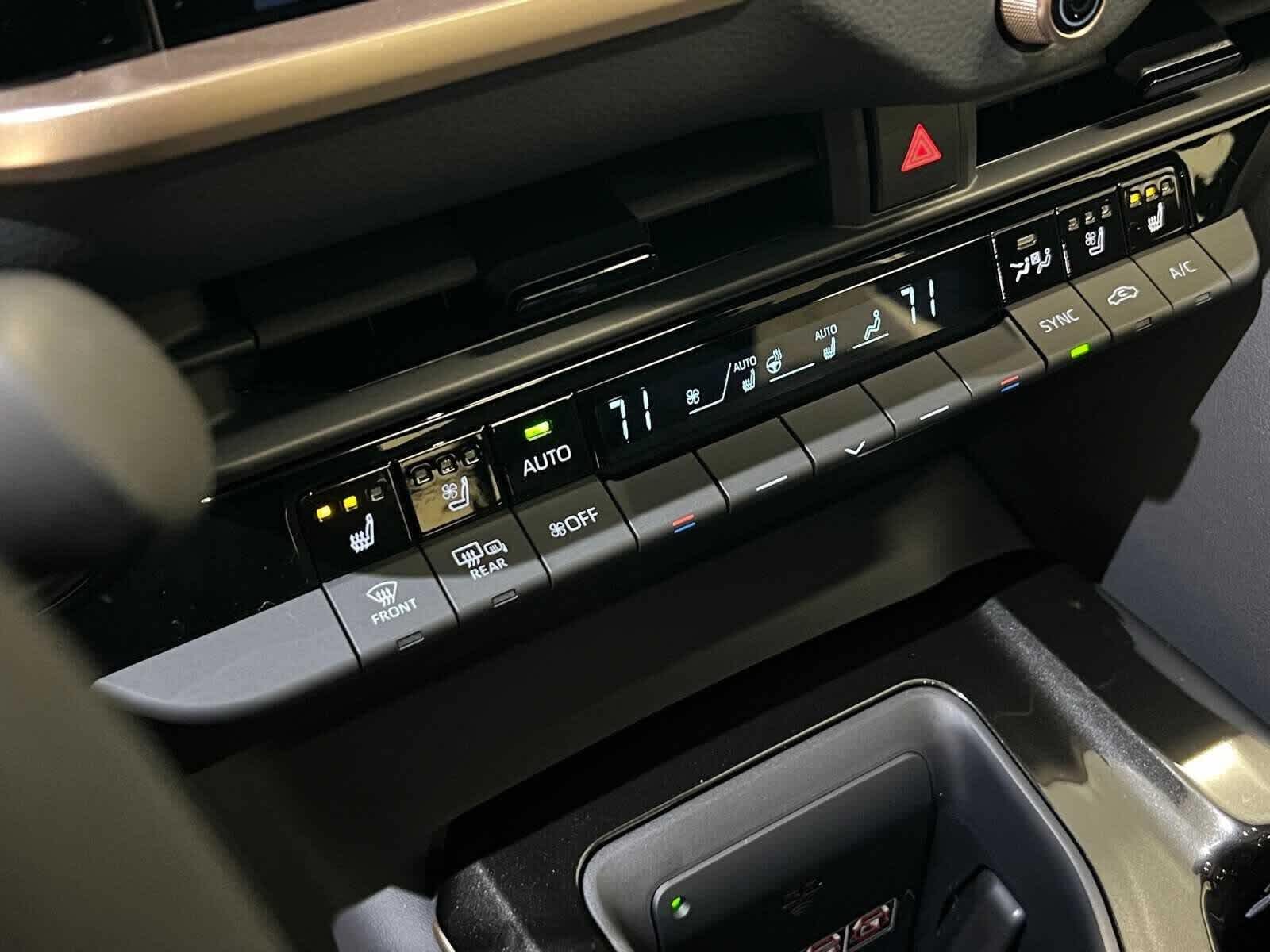 2026 Toyota Toyota Crown Platinum