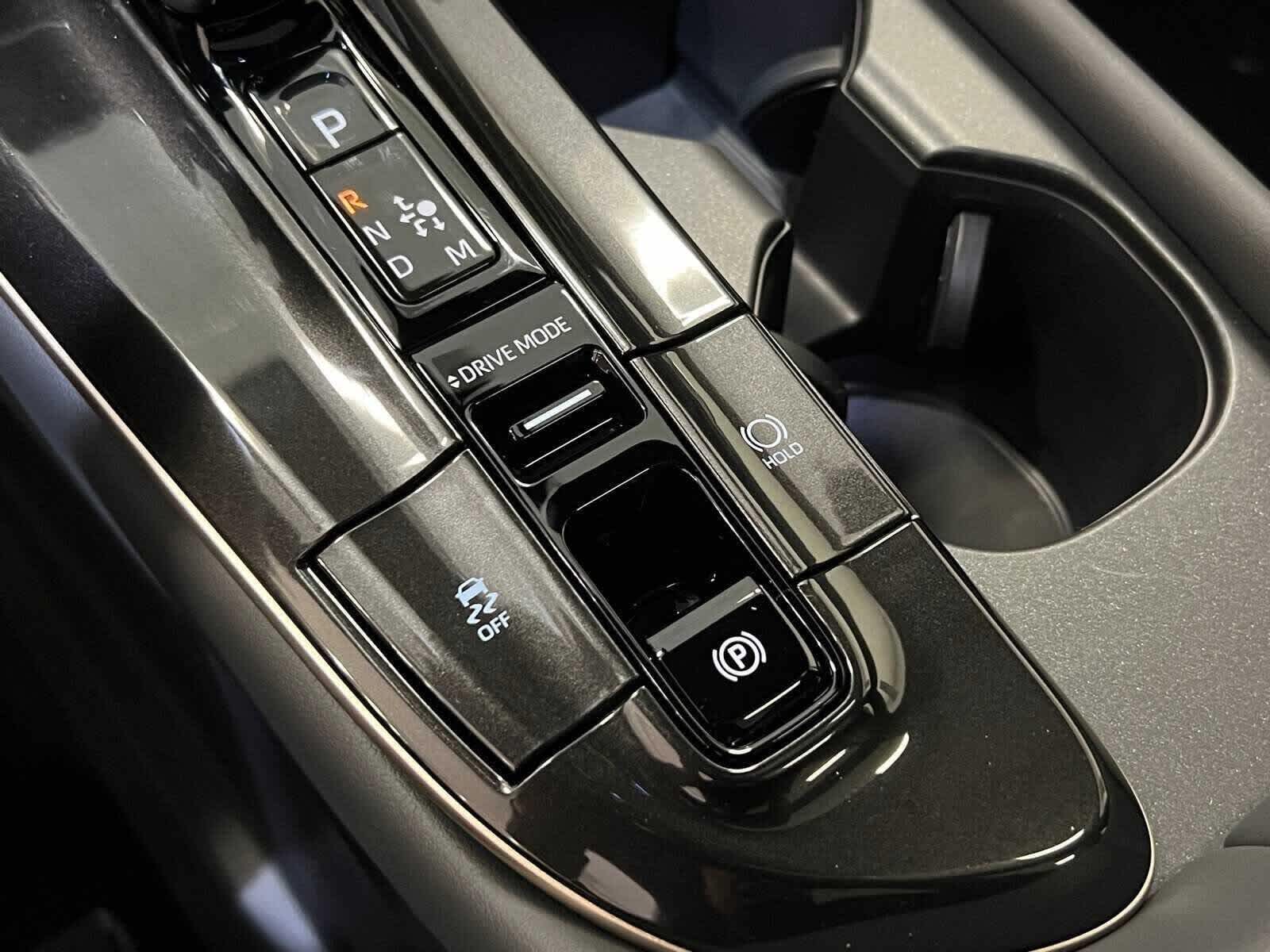 2026 Toyota Toyota Crown Platinum