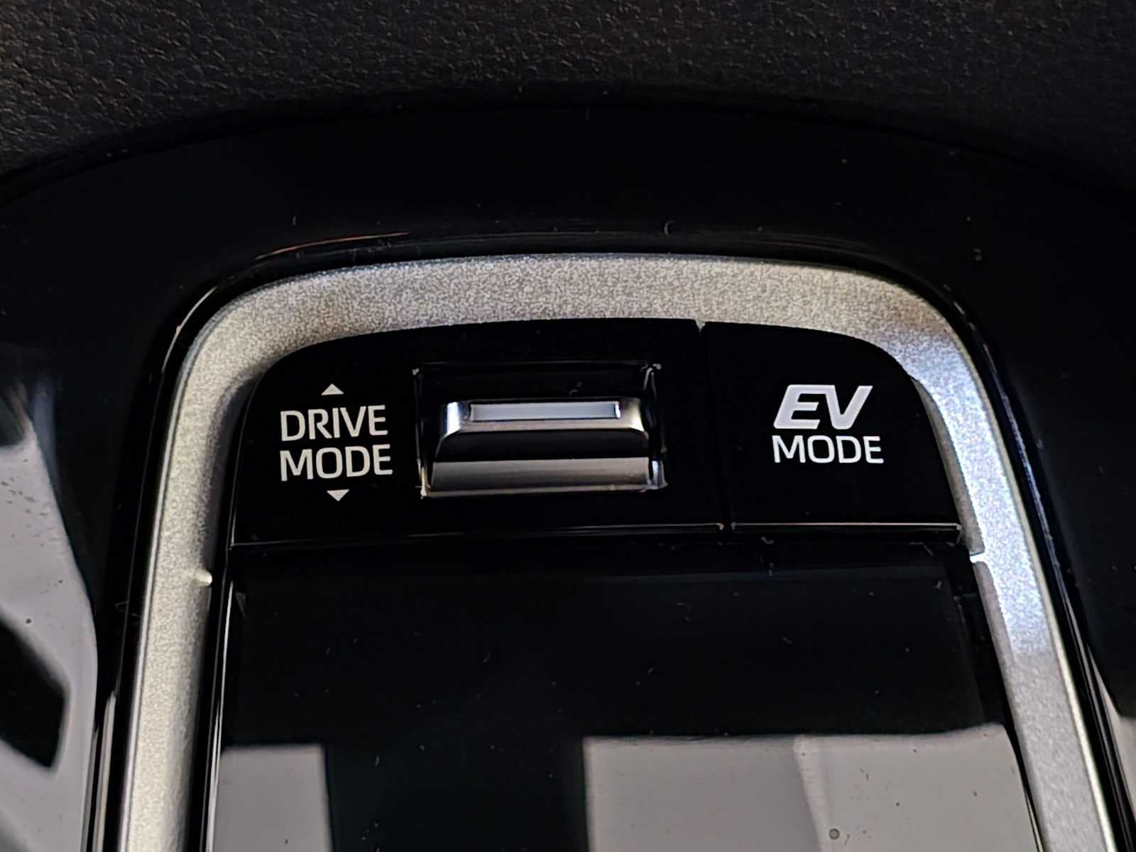 2027 Toyota Corolla Hybrid SE