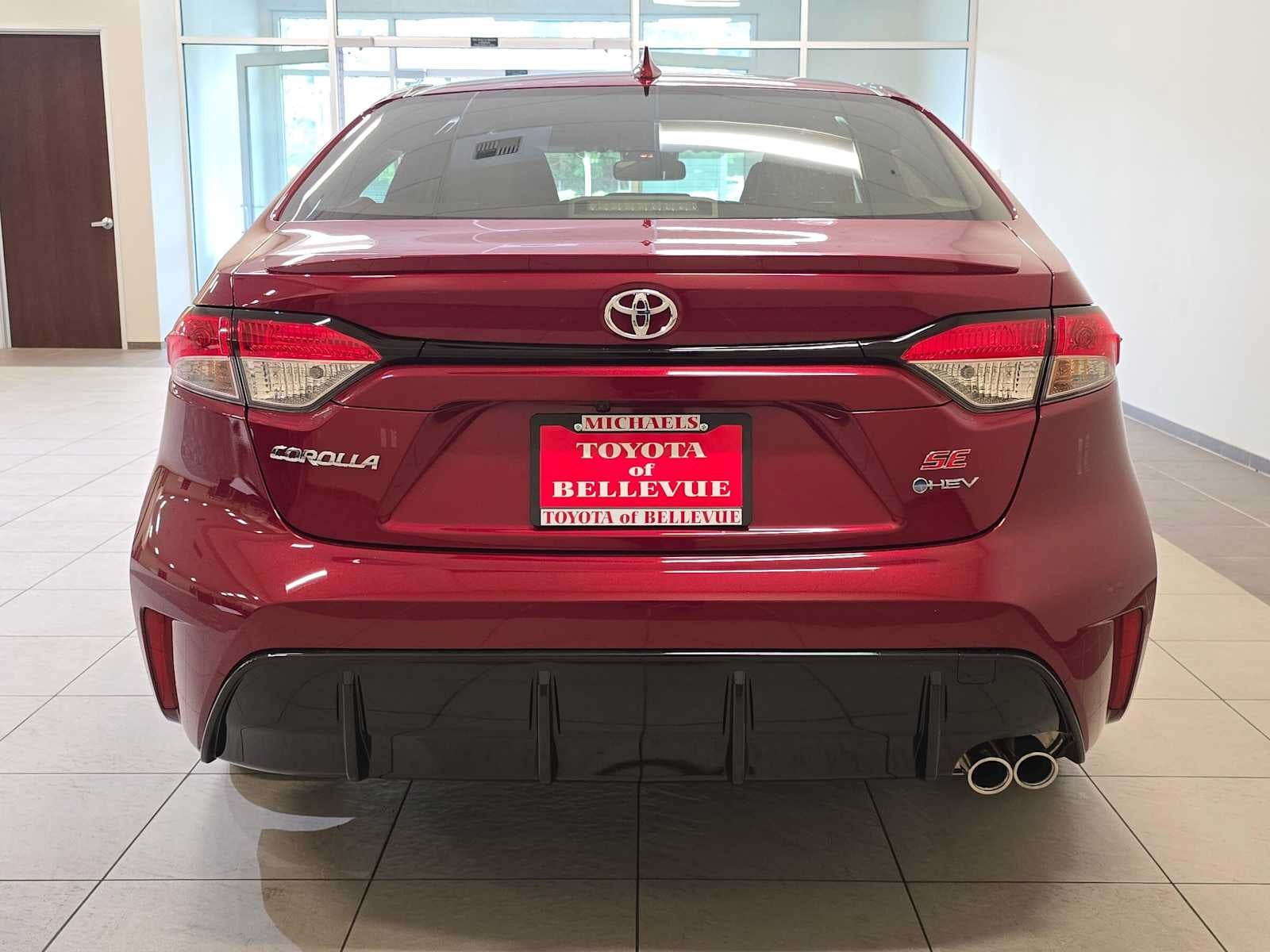 2027 Toyota Corolla Hybrid SE