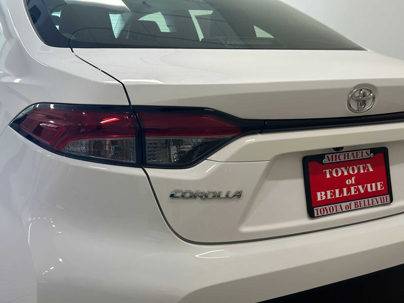 2026 Toyota Corolla Hybrid XLE
