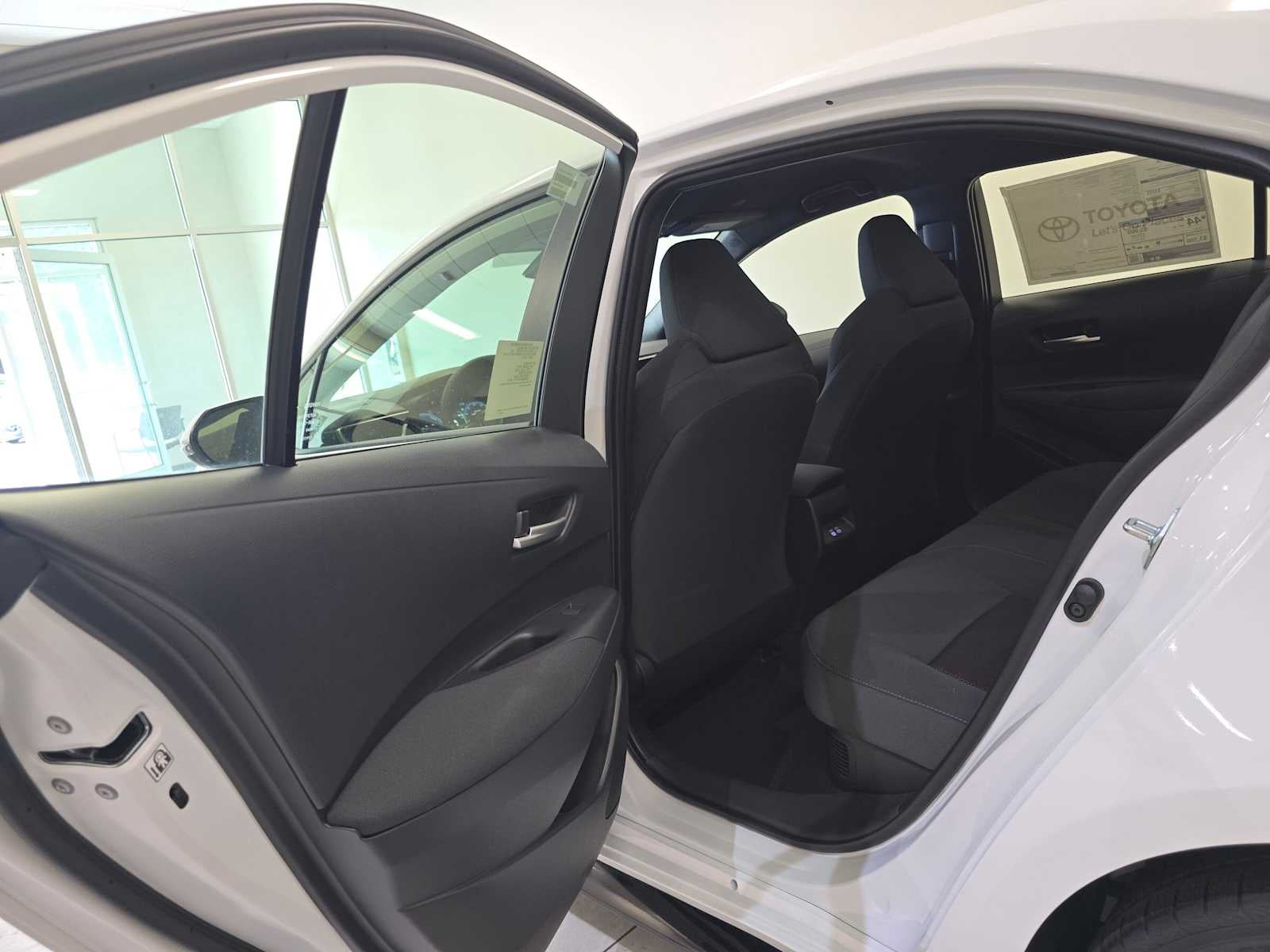 2026 Toyota Corolla Hybrid SE