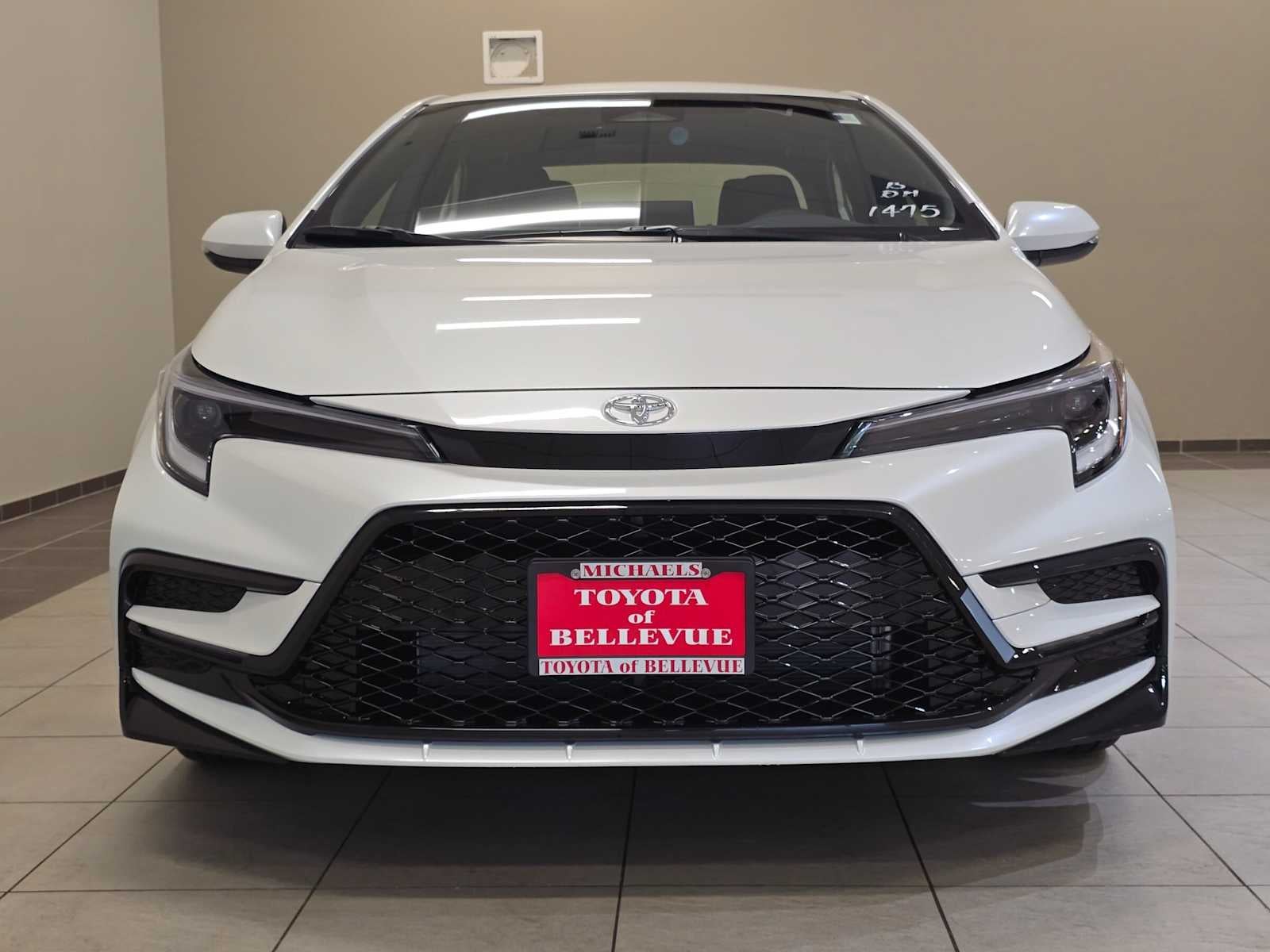 2027 Toyota Corolla Hybrid SE