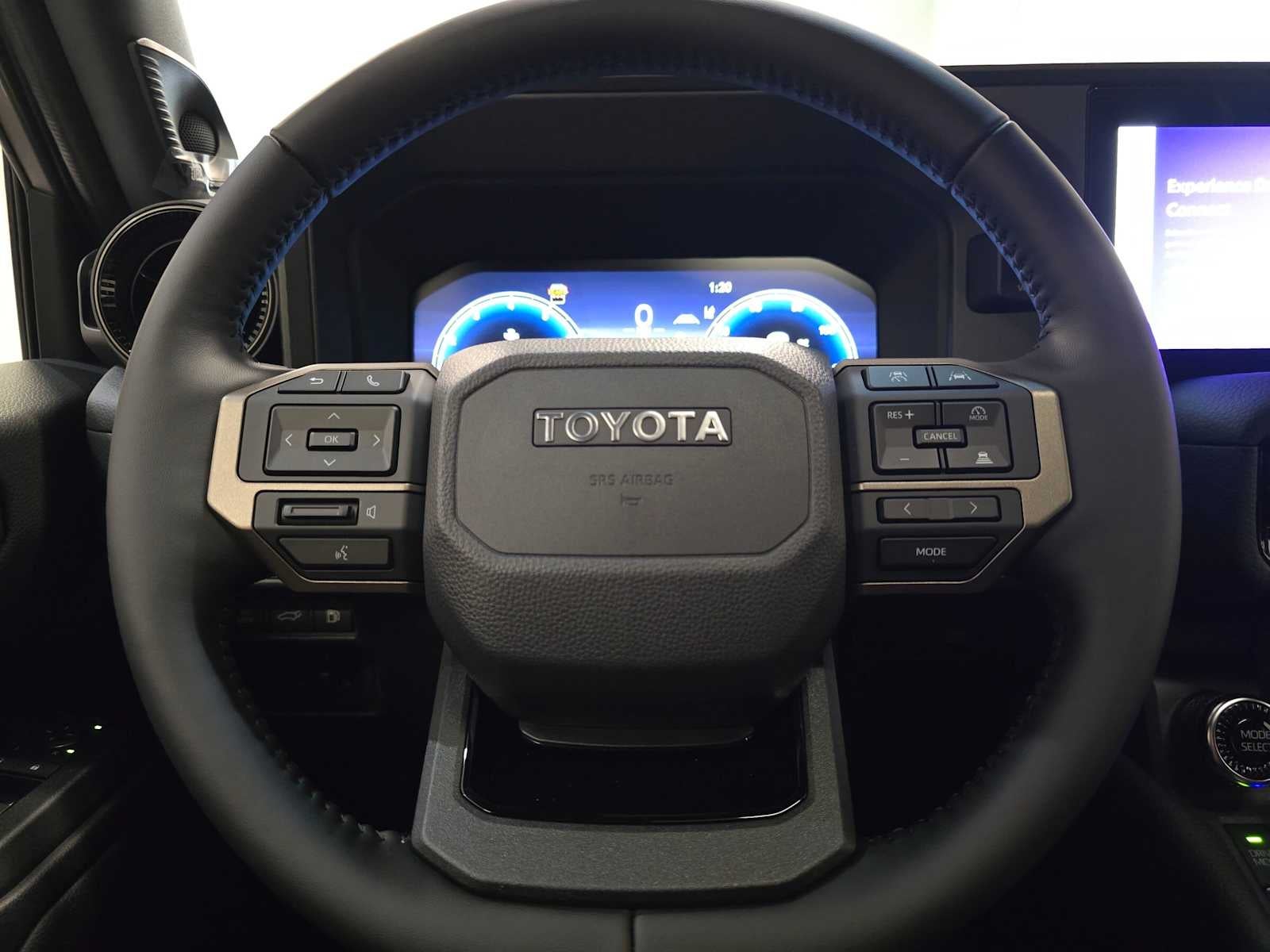 2027 Toyota Land Cruiser 4WD (Natl)