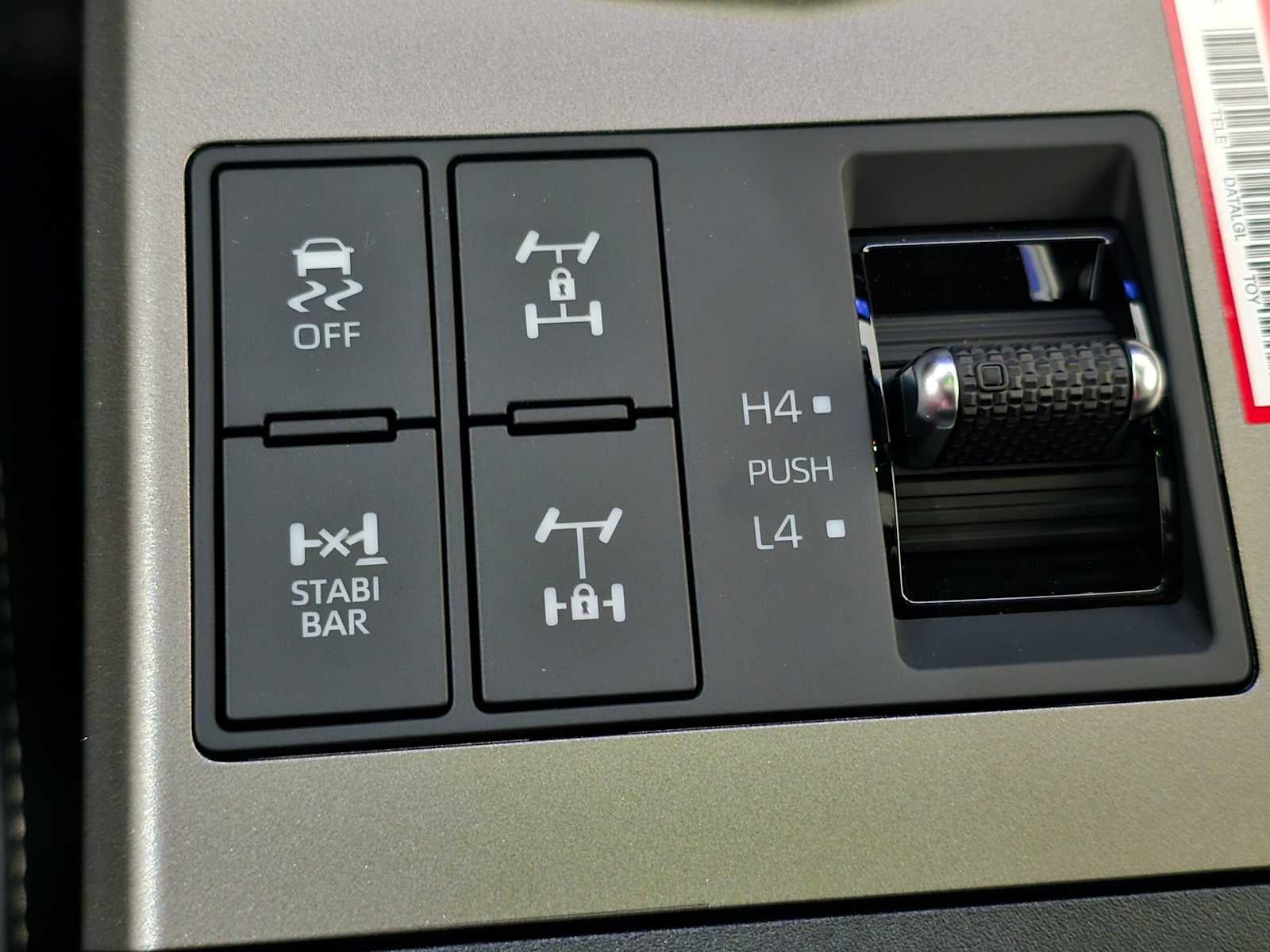 2027 Toyota Land Cruiser 4WD (Natl)