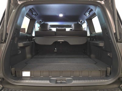 2027 Toyota Land Cruiser 4WD (Natl)