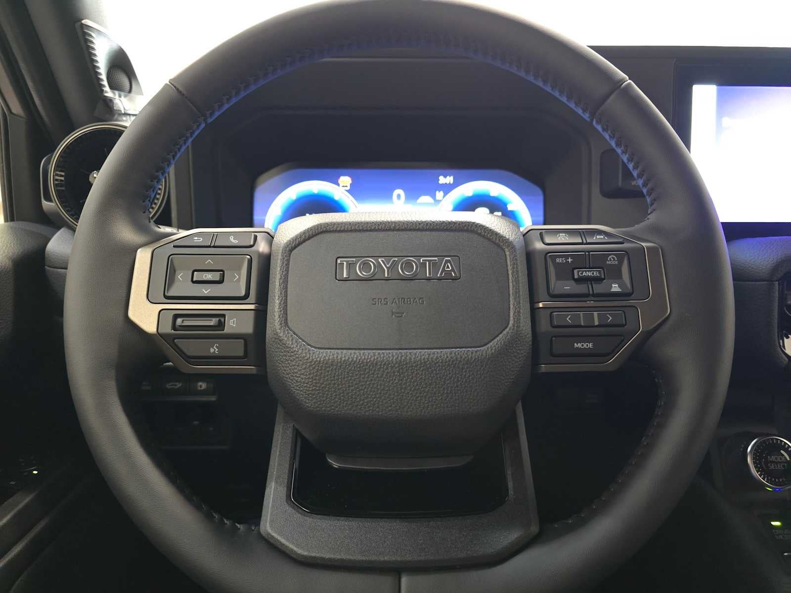 2027 Toyota Land Cruiser 4WD (Natl)
