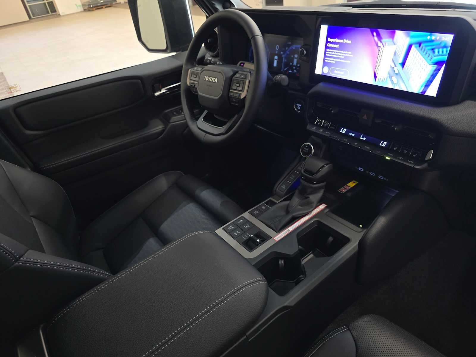 2027 Toyota Land Cruiser 4WD (Natl)