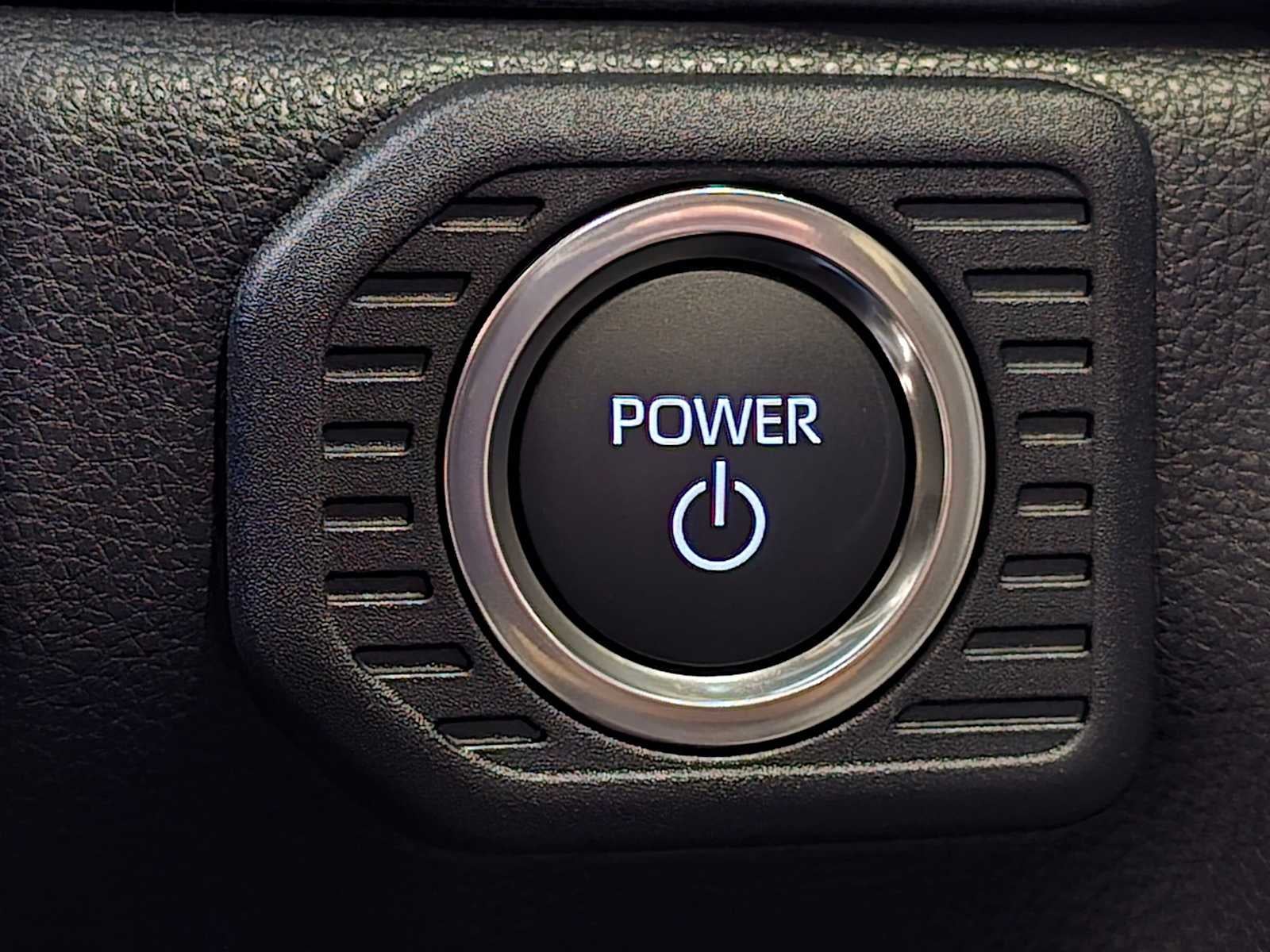 2027 Toyota Land Cruiser 4WD (Natl)