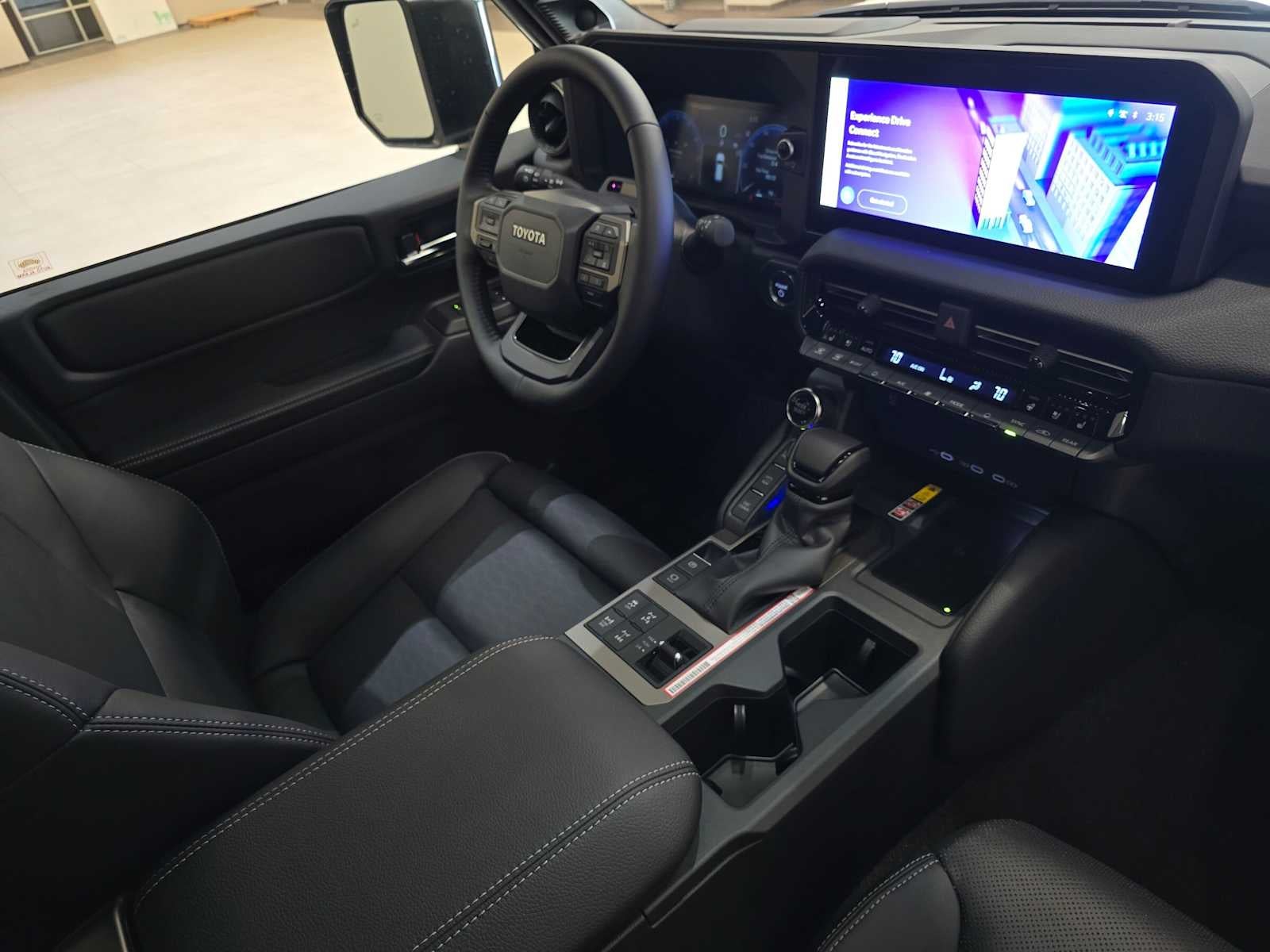 2027 Toyota Land Cruiser 4WD (Natl)