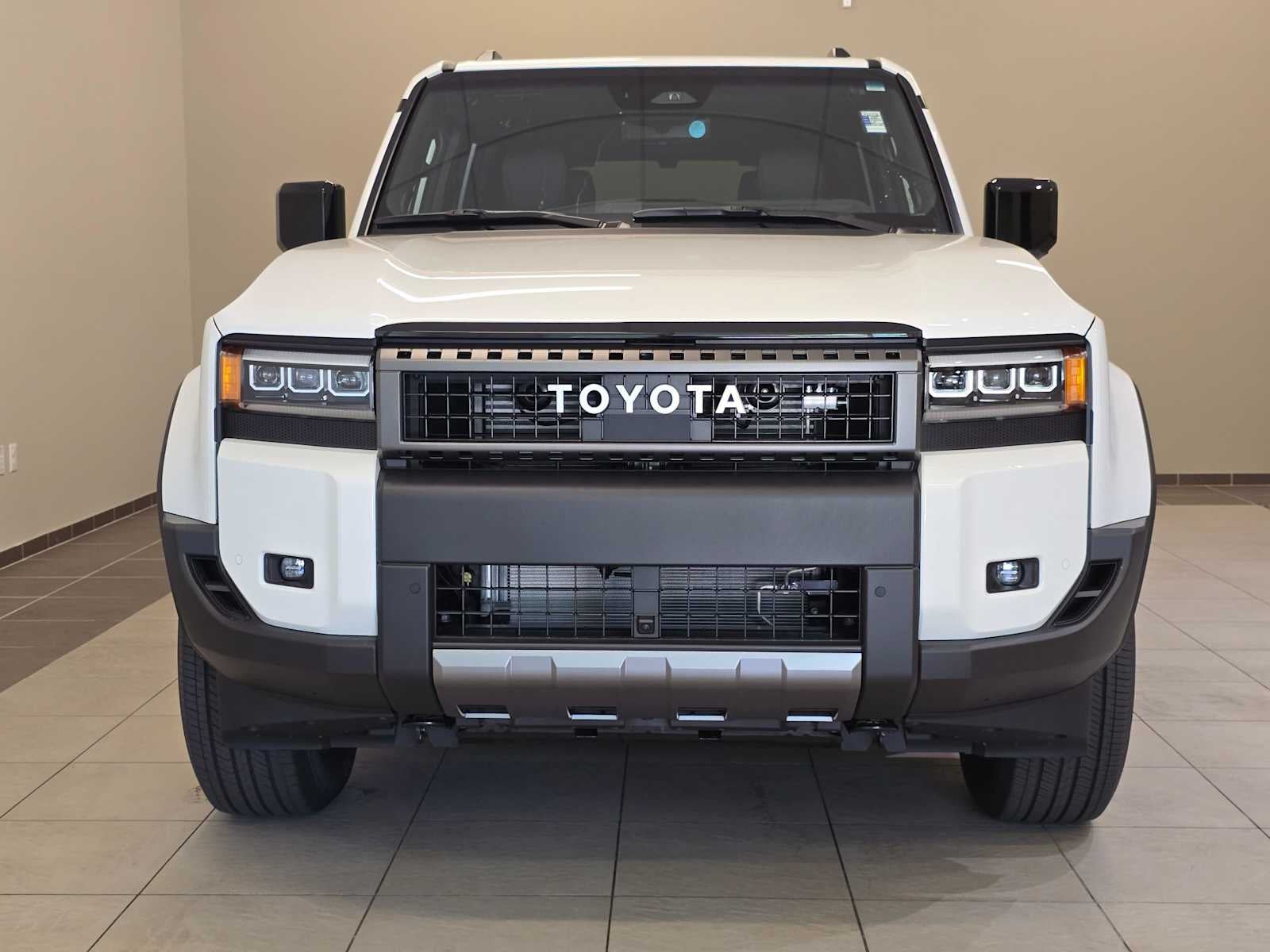 2027 Toyota Land Cruiser 4WD (Natl)