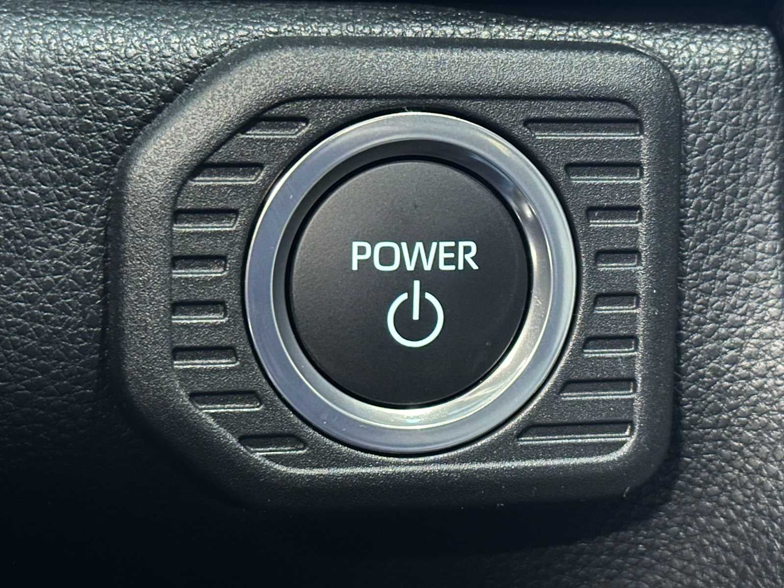 2026 Toyota Land Cruiser 4WD (Natl)