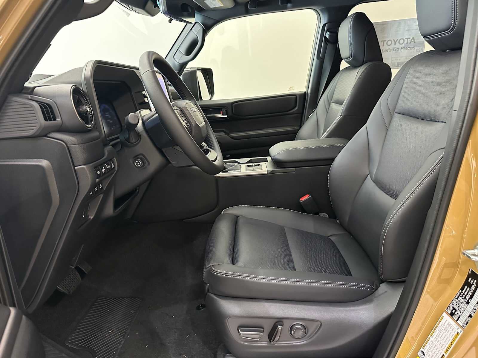 2026 Toyota Land Cruiser 4WD (Natl)