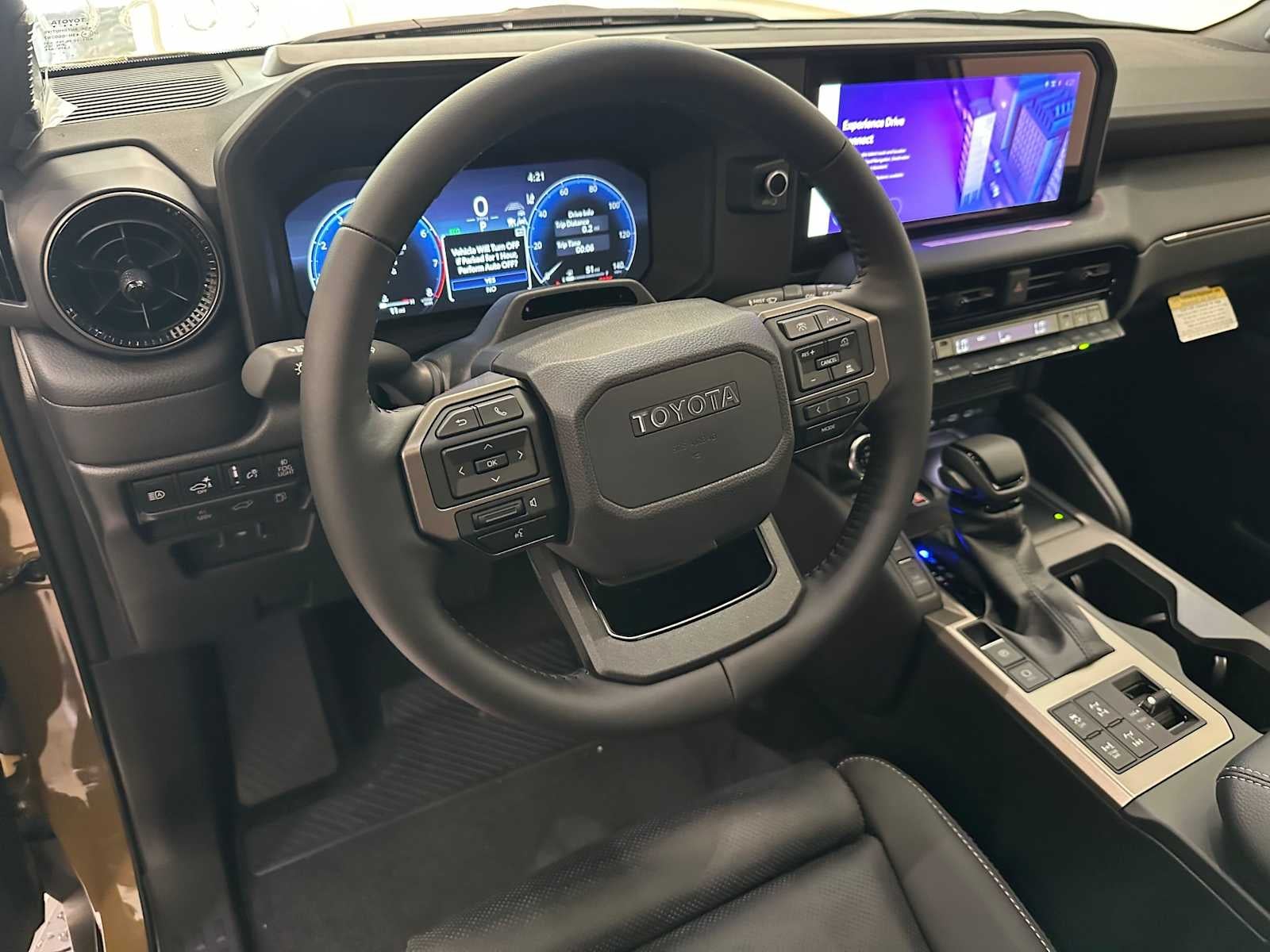 2026 Toyota Land Cruiser 4WD (Natl)