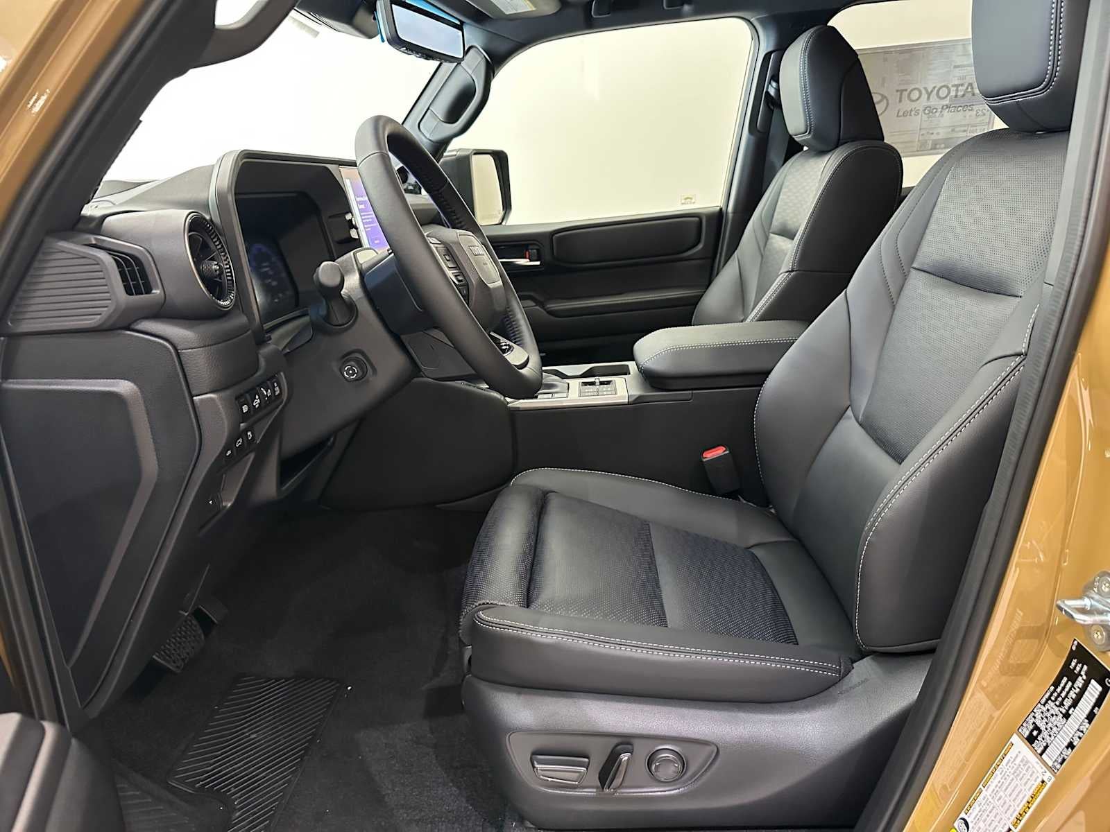 2026 Toyota Land Cruiser 4WD (Natl)