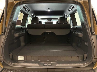 2026 Toyota Land Cruiser 4WD (Natl)