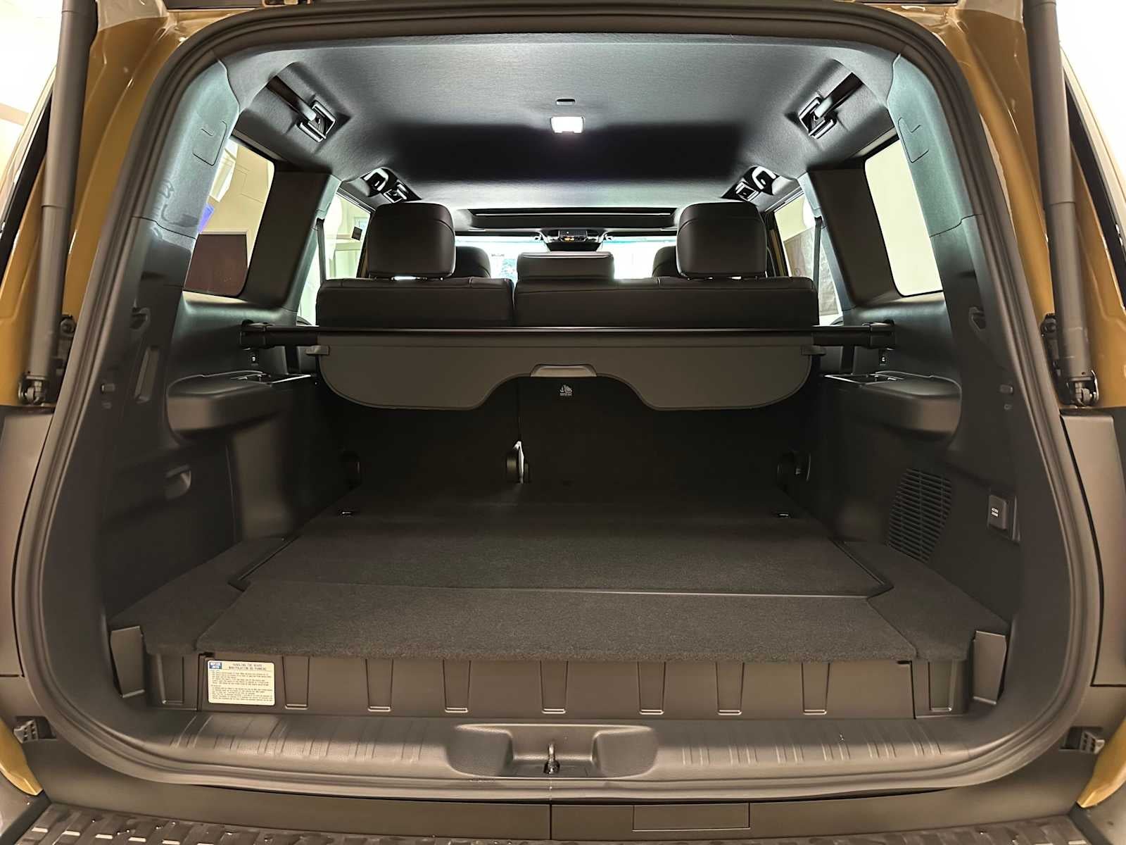 2026 Toyota Land Cruiser 4WD (Natl)