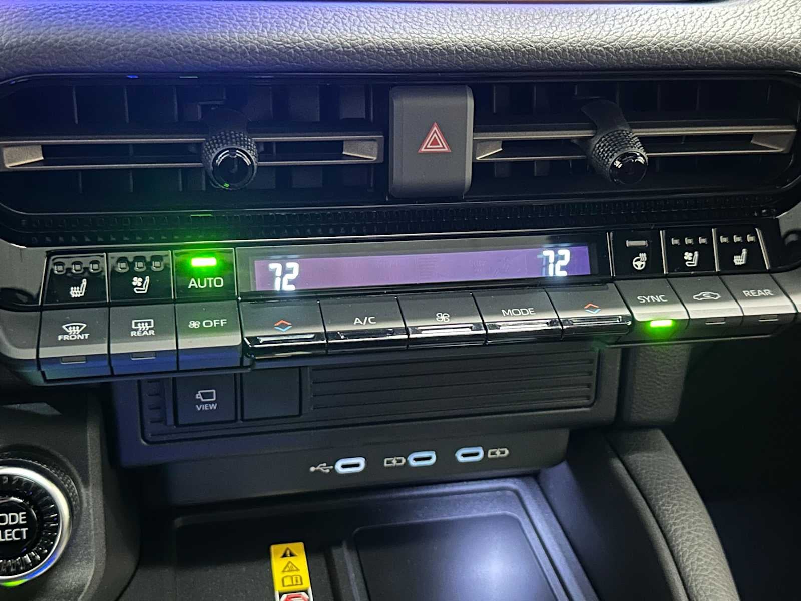 2026 Toyota Land Cruiser 4WD (Natl)