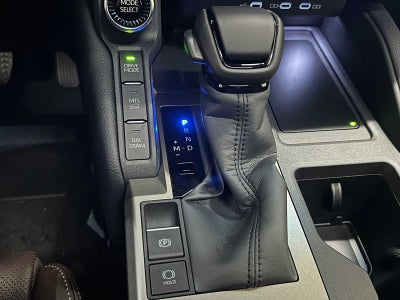 2026 Toyota Land Cruiser 4WD (Natl)