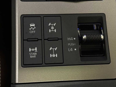 2026 Toyota Land Cruiser 4WD (Natl)