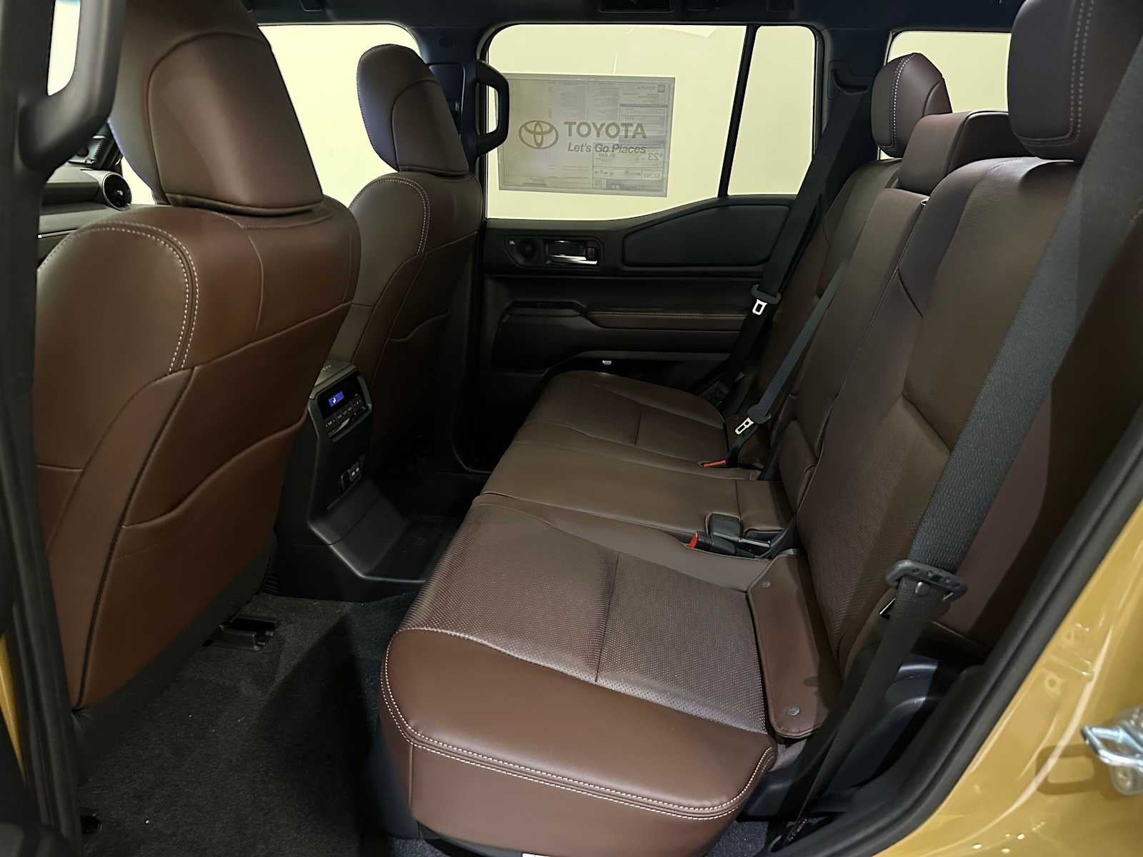 2026 Toyota Land Cruiser 4WD (Natl)