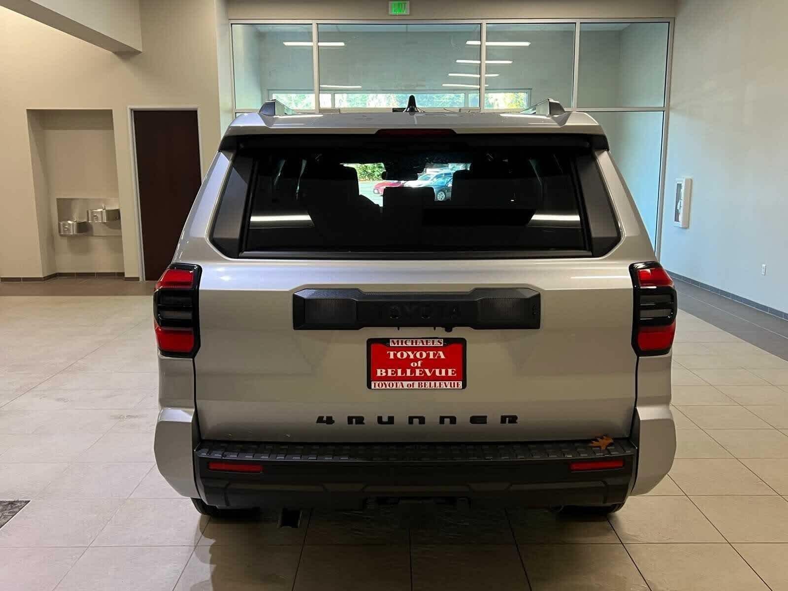 2025 Toyota 4Runner SR5