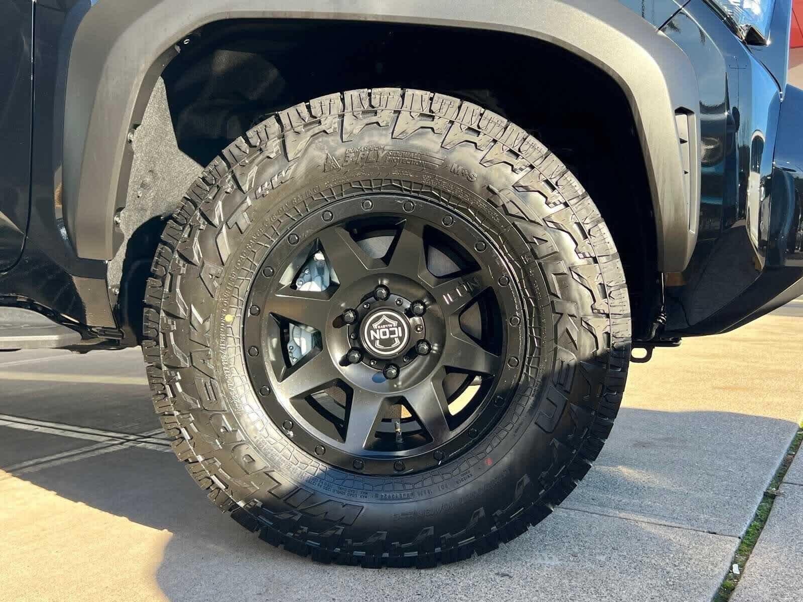 2025 Toyota 4Runner TRD Off-Road