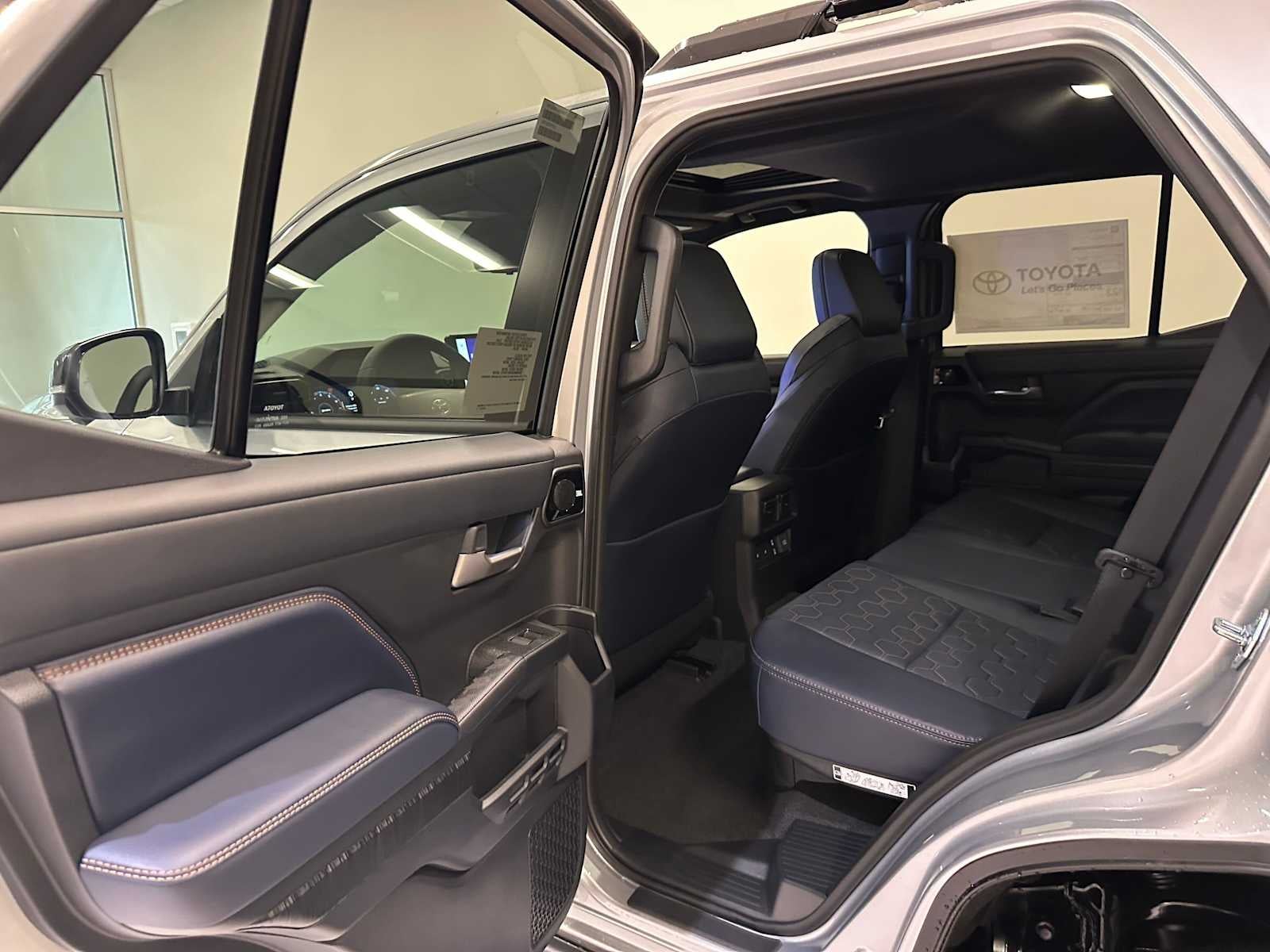 2026 Toyota 4Runner i-FORCE MAX Platinum