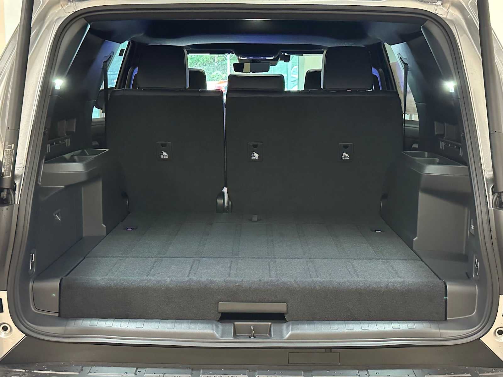 2026 Toyota 4Runner i-FORCE MAX Platinum