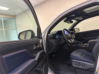 2026 Toyota 4Runner i-FORCE MAX Platinum