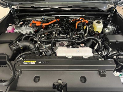 2026 Toyota 4Runner i-FORCE MAX Platinum