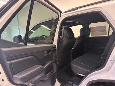 2026 Toyota 4Runner i-FORCE MAX TRD Off-Road Premium i-FORCE MAX