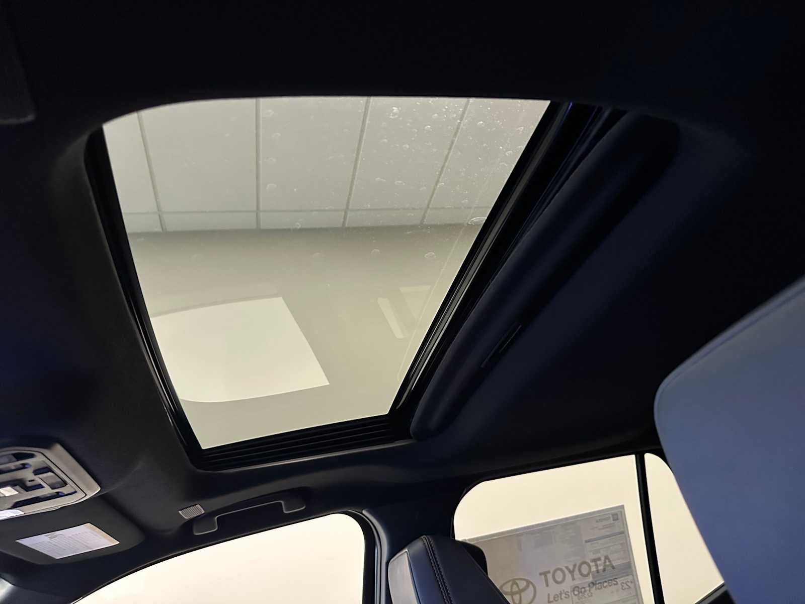 2026 Toyota 4Runner i-FORCE MAX Platinum