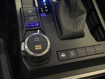 2026 Toyota 4Runner Hybrid Platinum