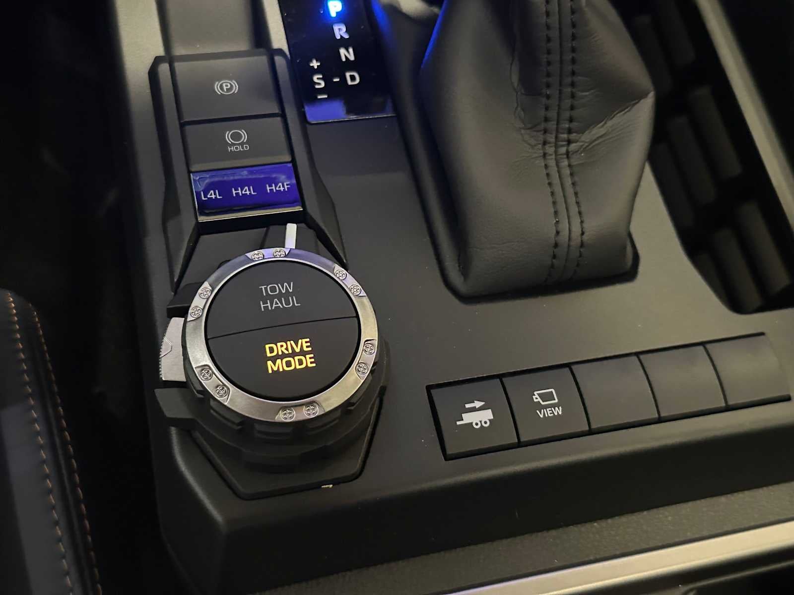 2026 Toyota 4Runner Hybrid Platinum