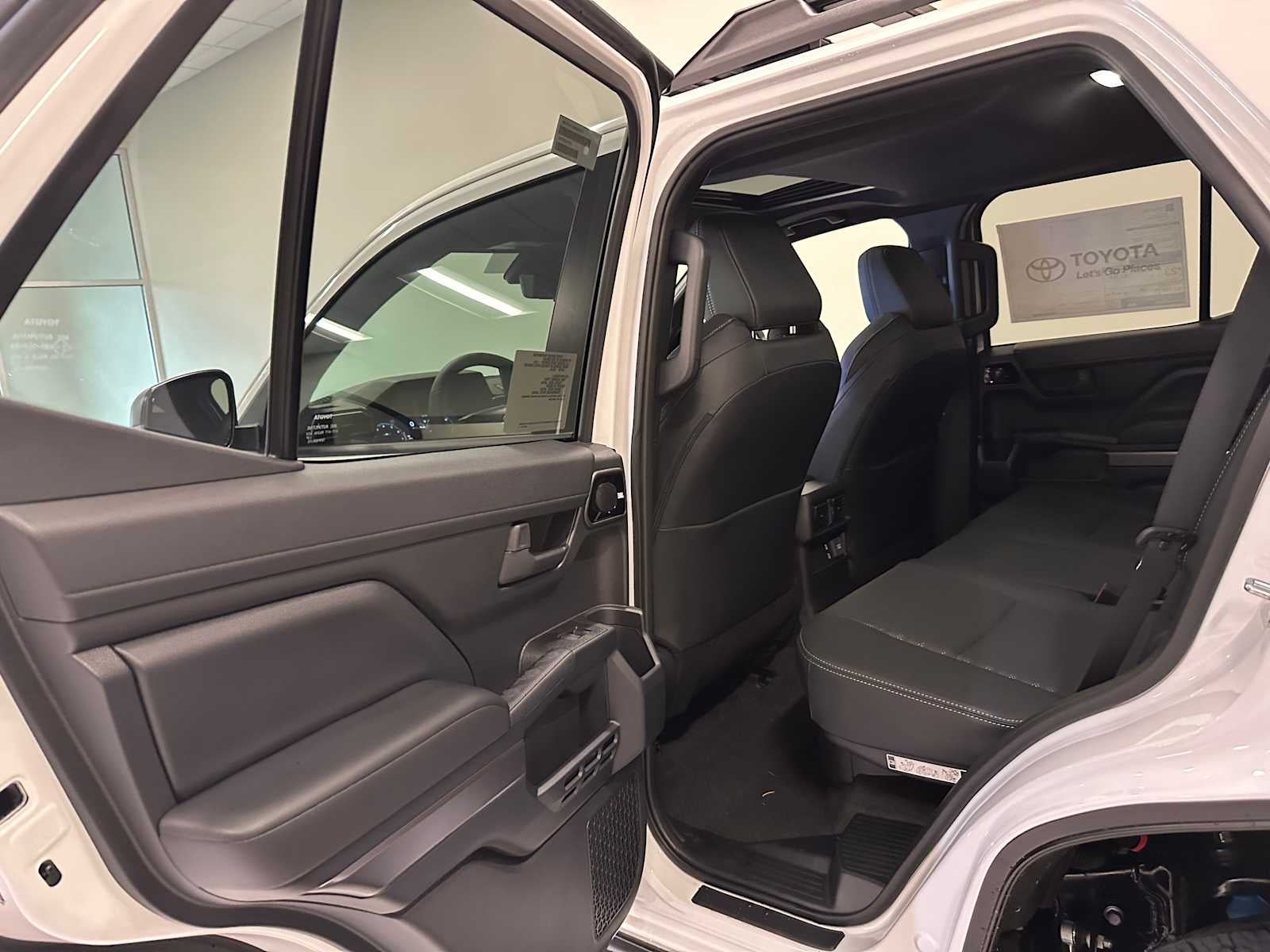 2026 Toyota 4Runner i-FORCE MAX TRD Off-Road Premium i-FORCE MAX