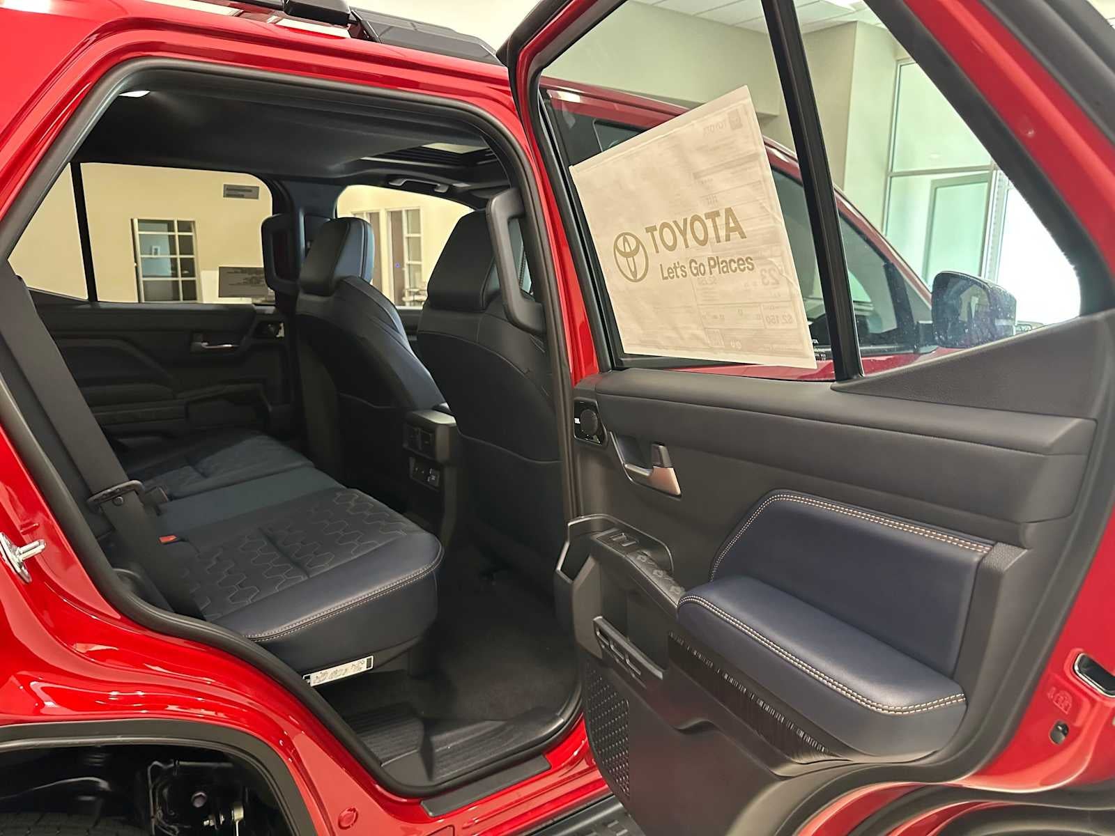 2026 Toyota 4Runner i-FORCE MAX Platinum
