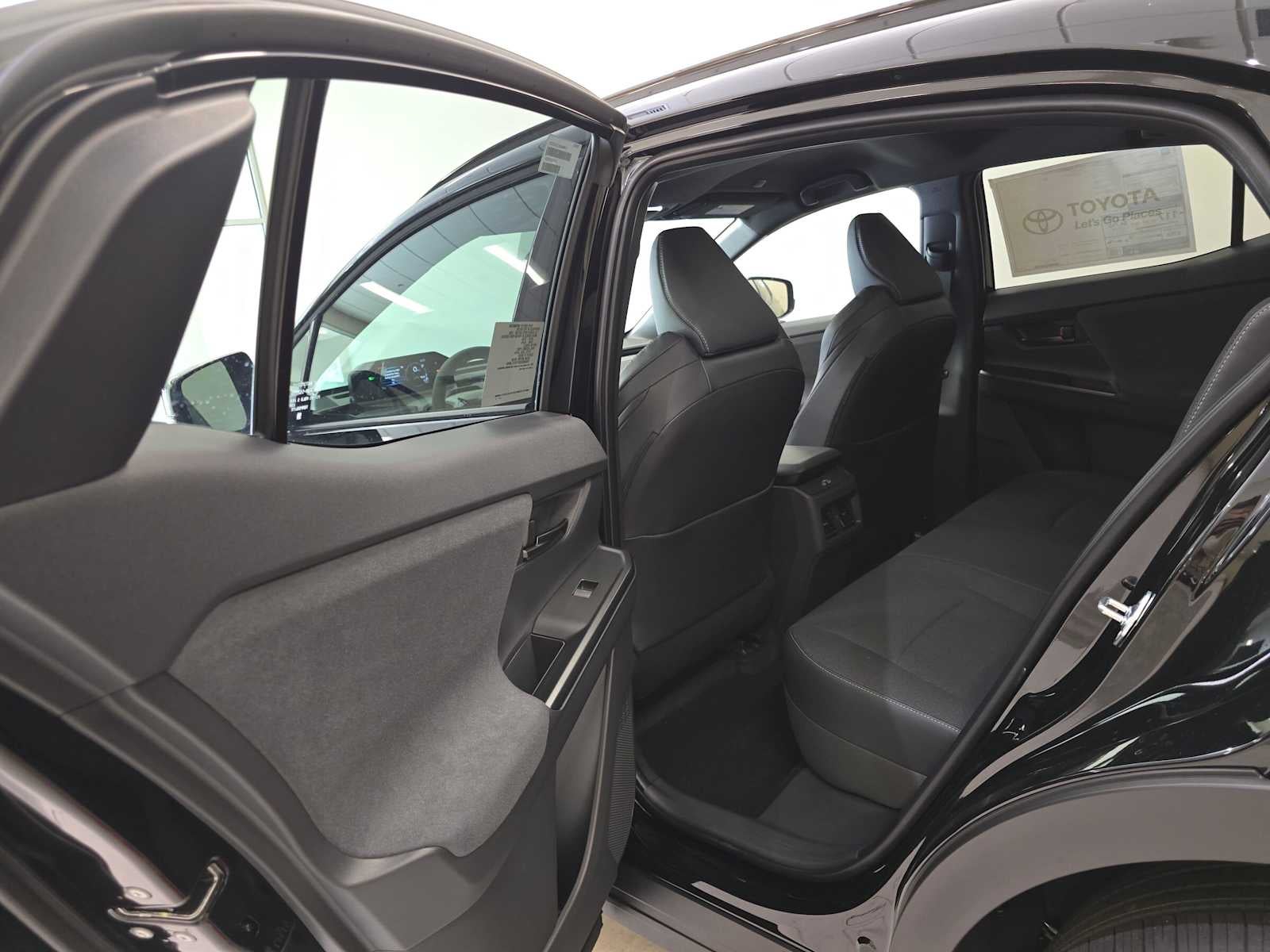 2026 Toyota C-HR SE