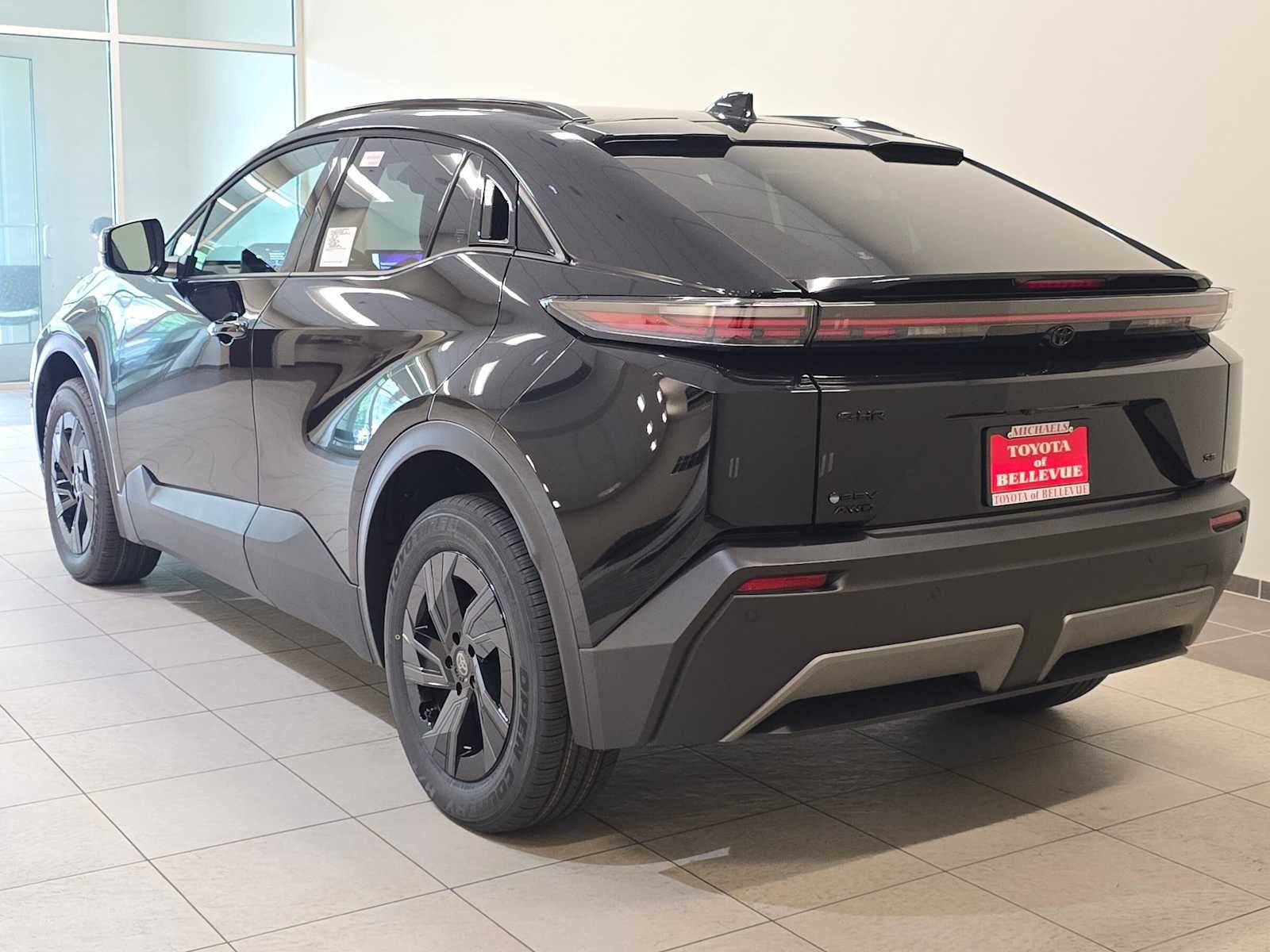 2026 Toyota C-HR SE