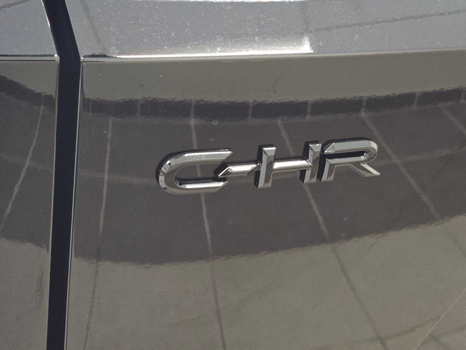 2026 Toyota C-HR SE